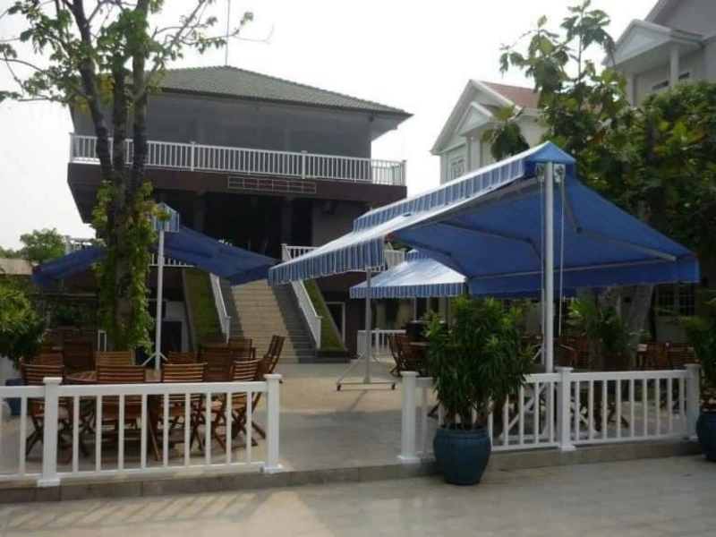 Bạt mái hiên chữ A